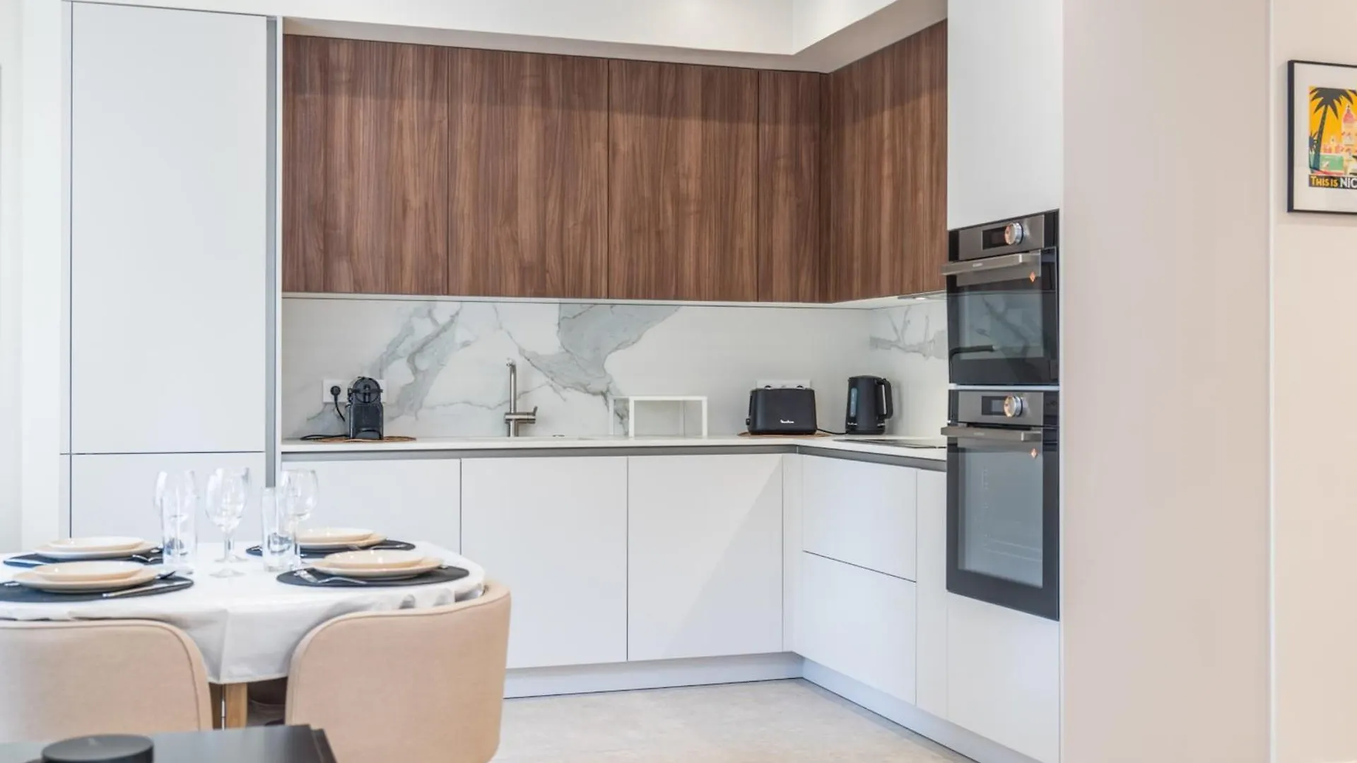 Garden-Level Apartment 10-Min On Foot To City Center Cannes