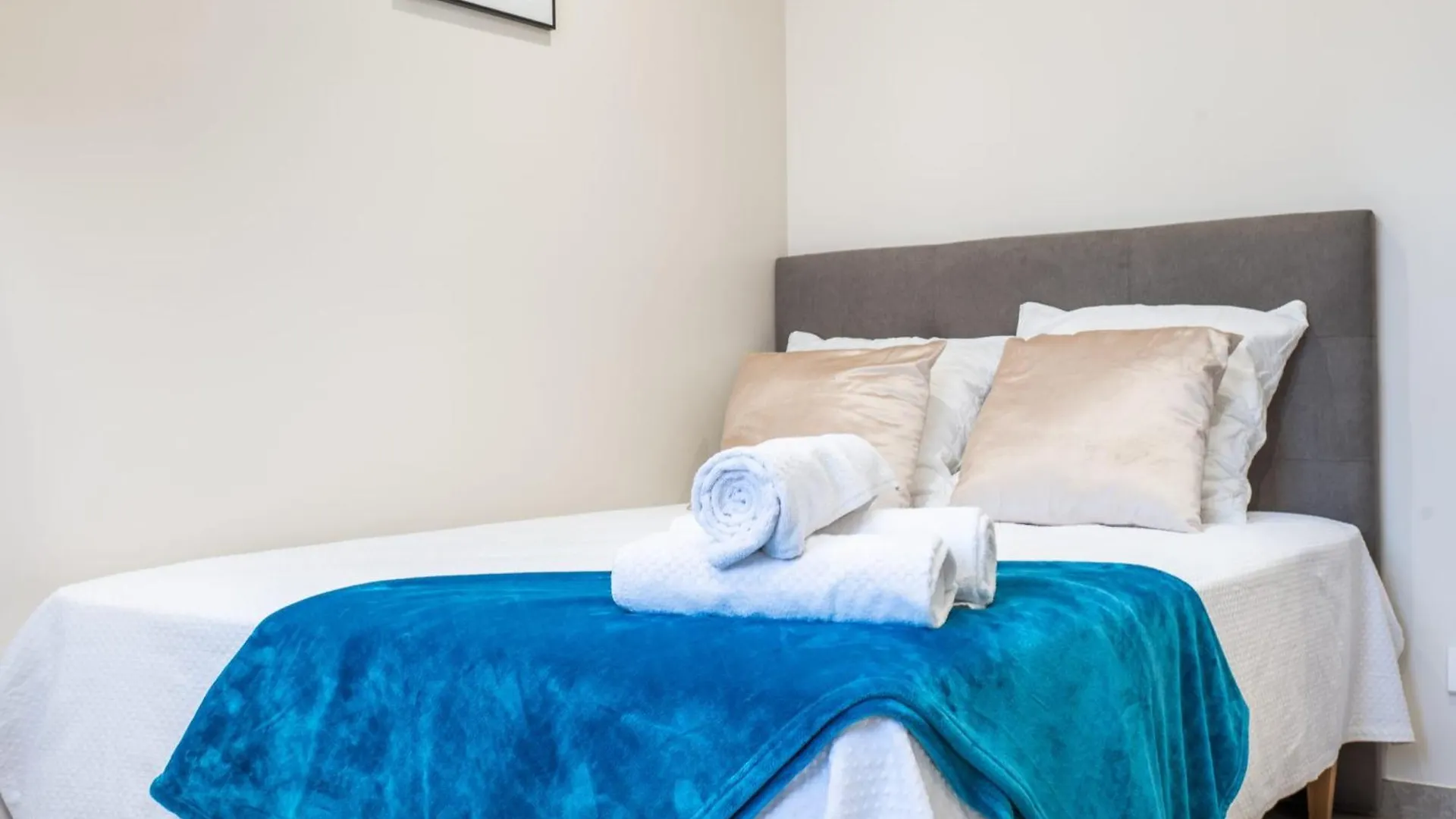 Garden-Level Apartment 10-Min On Foot To City Center Cannes