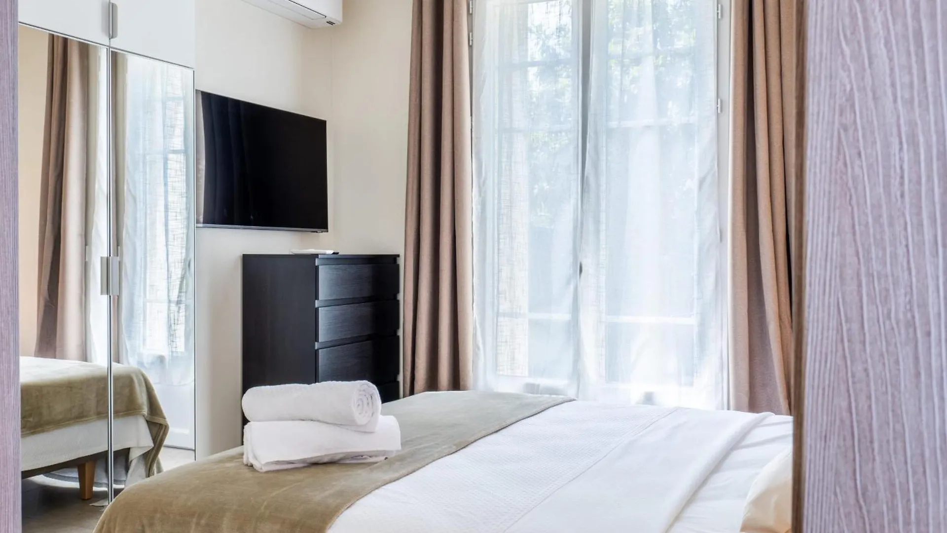 Garden-Level Apartment 10-Min On Foot To City Center Cannes